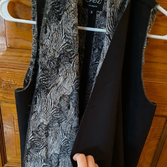 Dolce Cabo Faux Suede Vest - Picture 5 of 6